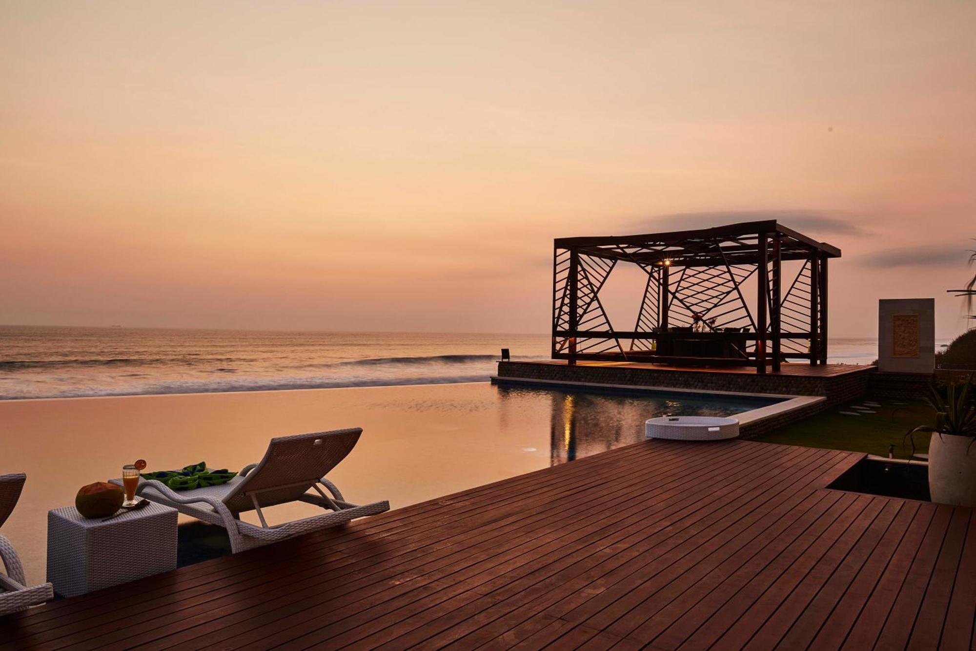 Abian Kapas Beach House Selemadeg Екстериор снимка
