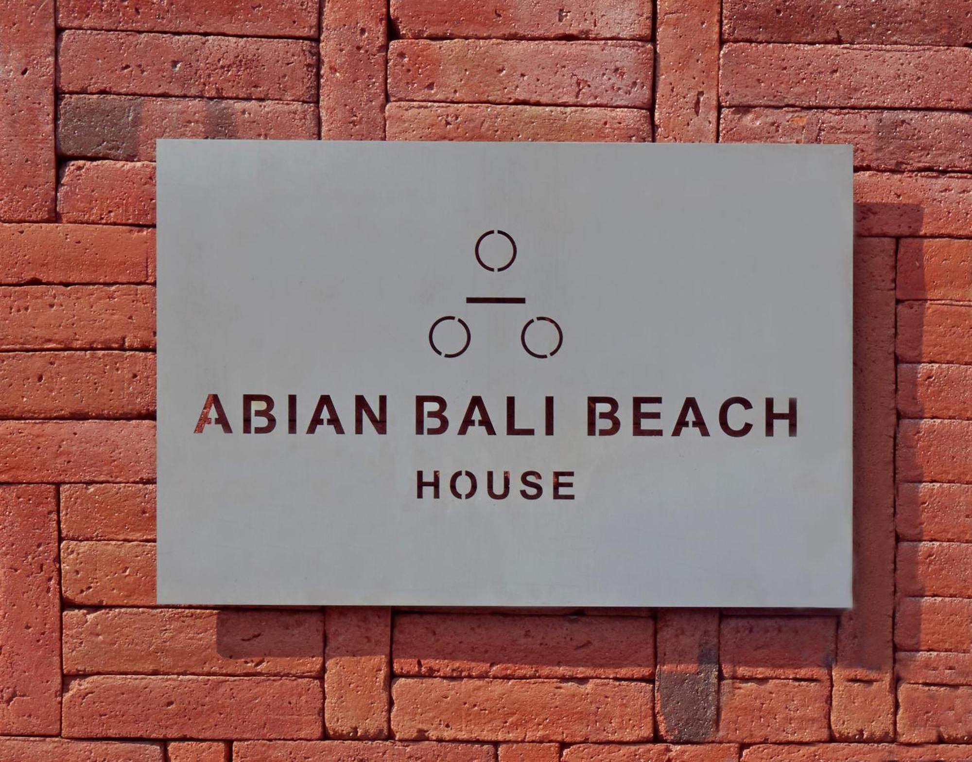 Abian Kapas Beach House Selemadeg Екстериор снимка