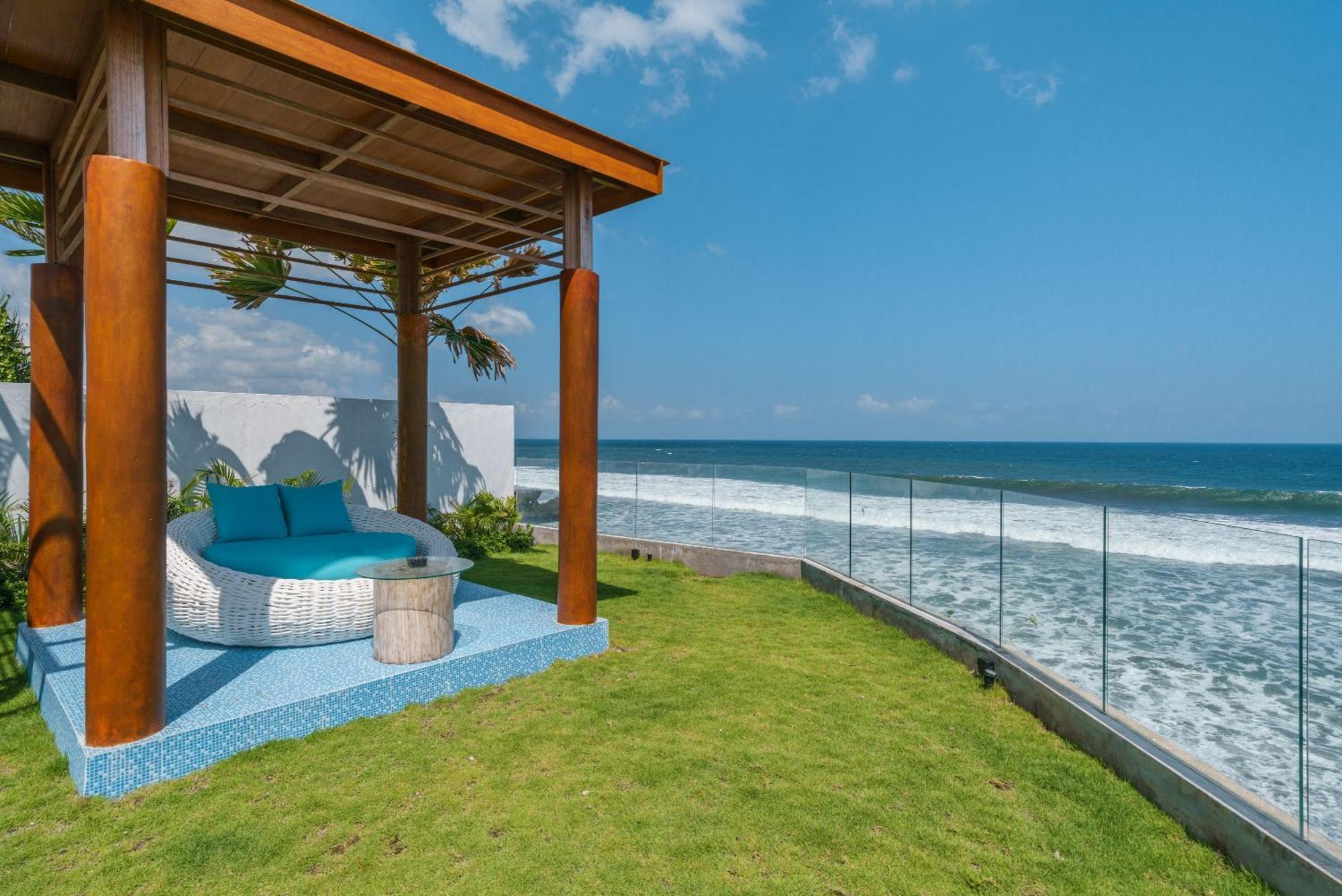 Abian Kapas Beach House Selemadeg Екстериор снимка